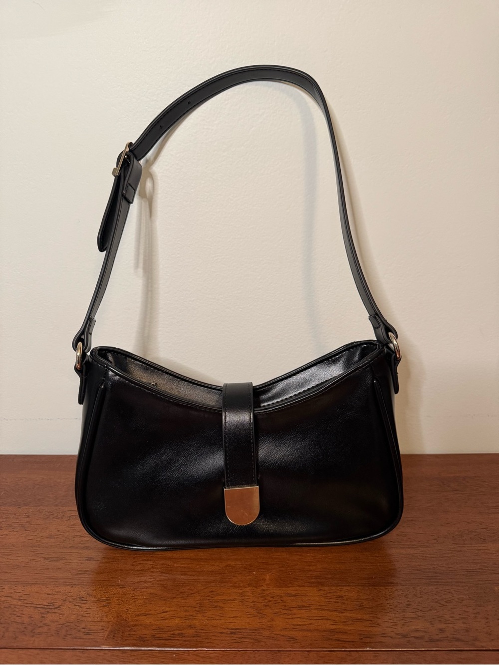 Abercrombie & Fitch Vegan Leather Shoulder Bag